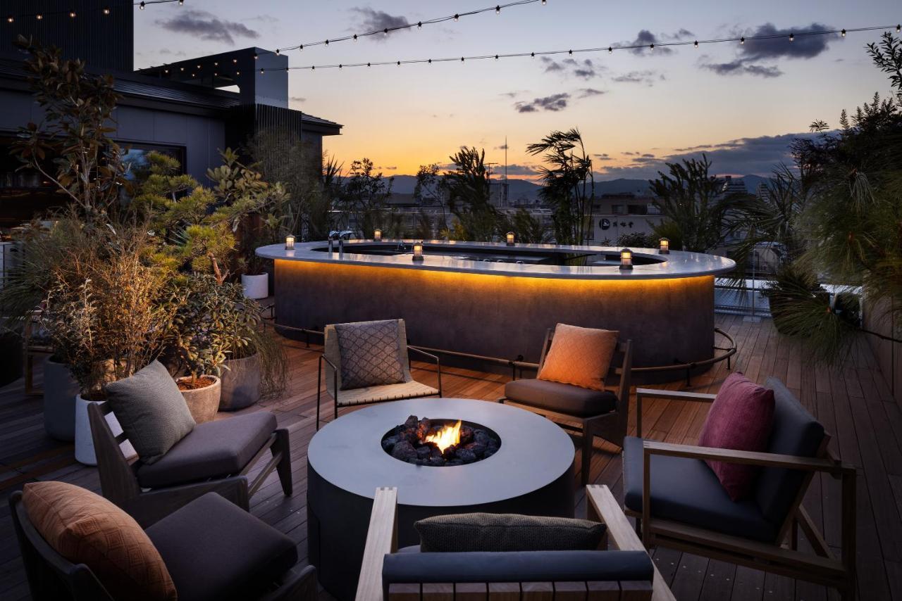Nohga Hotel Kiyomizu Kyoto Bagian luar foto The rooftop bar at the hotel