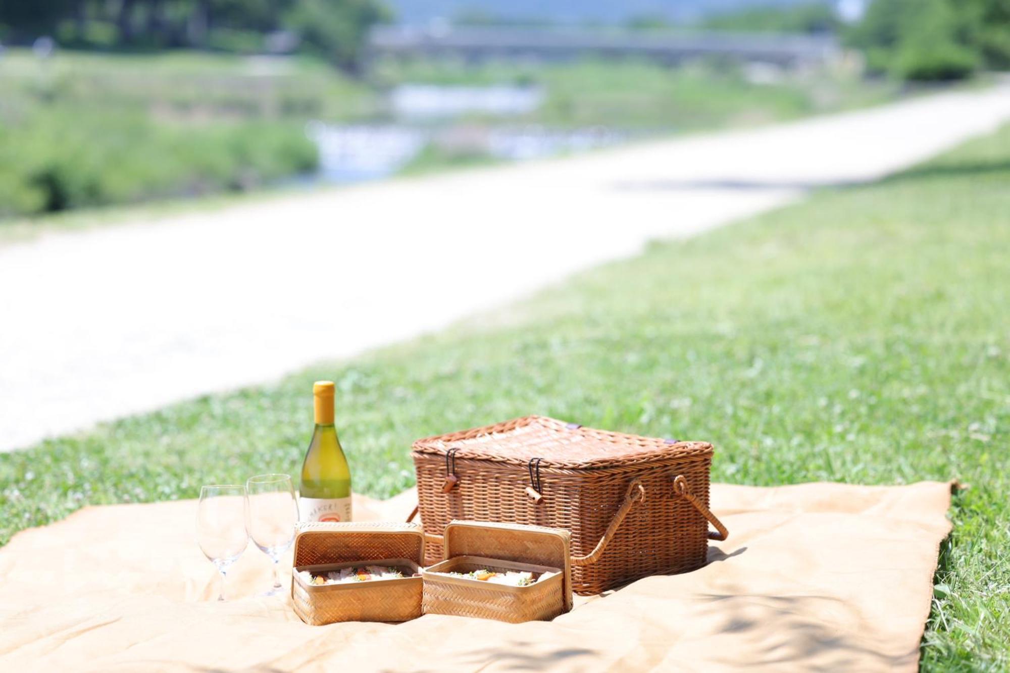 Nohga Hotel Kiyomizu Kyoto Bagian luar foto A picnic